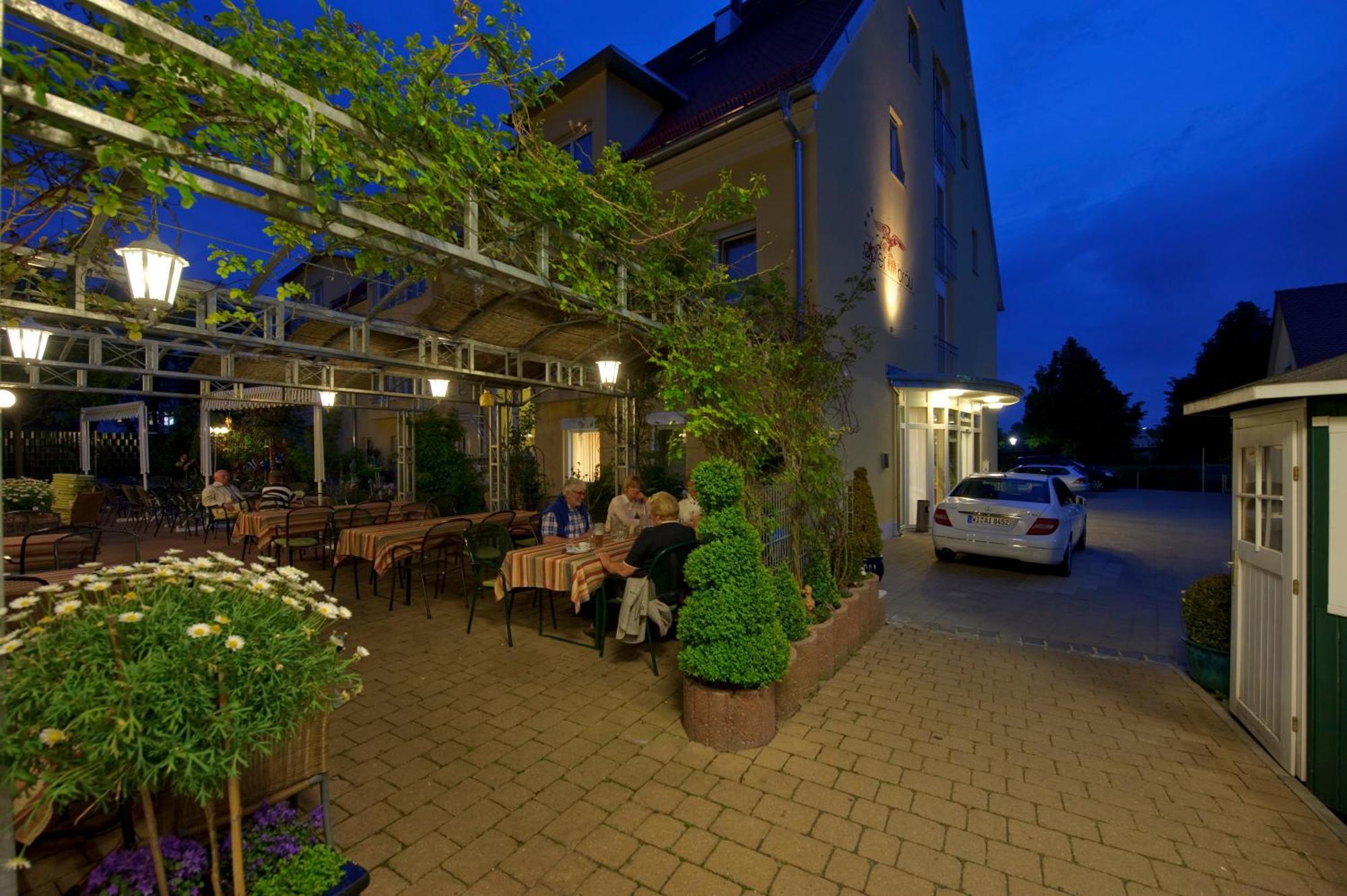 Land-gut-Hotel Hotel Adlerbräu Gunzenhausen Exterior foto
